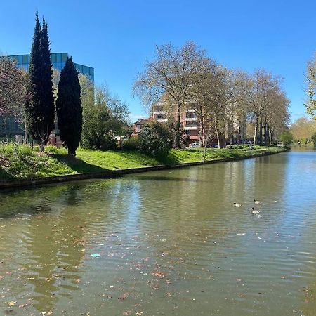 Le Petit Minimes Au Bord Du Canal Du Midi Lägenhet Toulouse Exteriör bild
